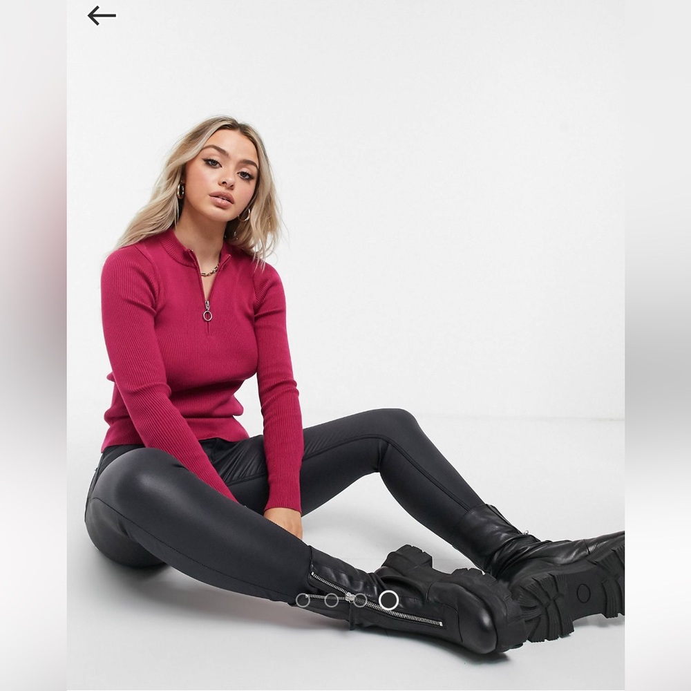 NA-KD Ribbed Sweater With Front Zipper - Picture 4 of 9
